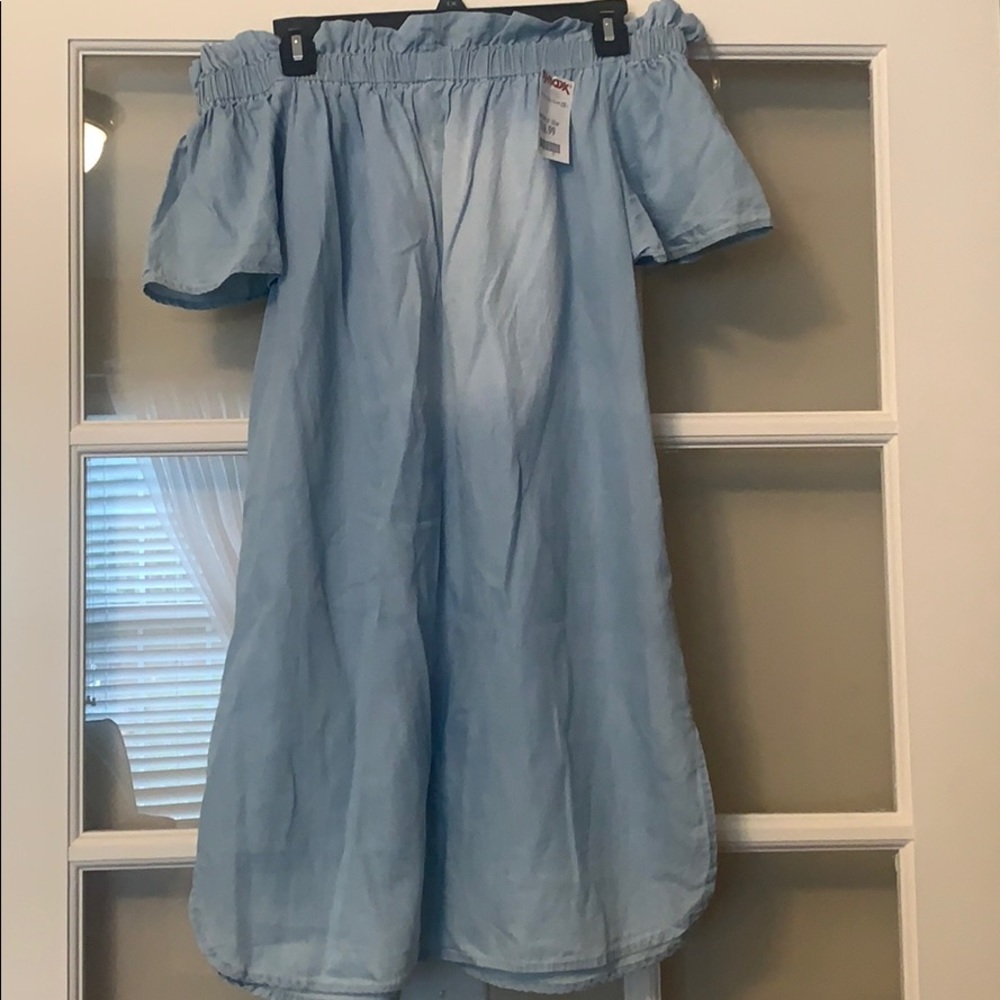 Style Envy Chambray Dress